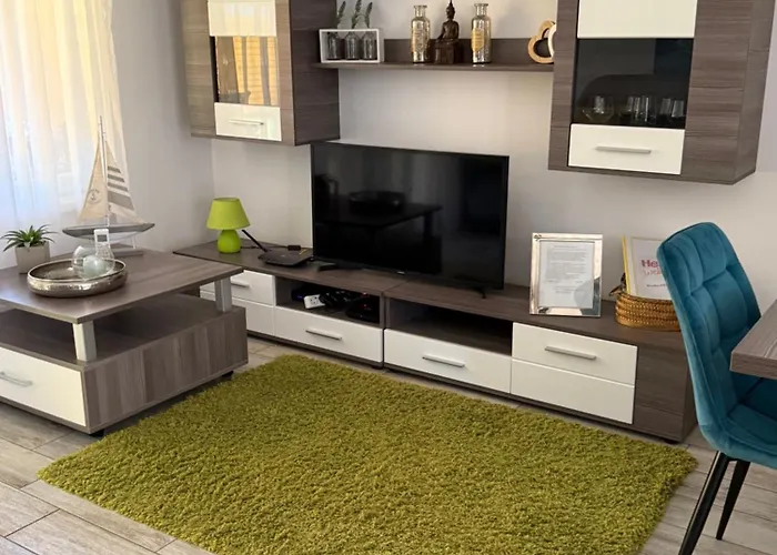 Zen Sunshine Lägenhet Zamárdi